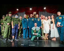 В студенческом клубе ЮФУ прошёл ежегодный военно-патриотический конкурс «Рыцарь-2024»
